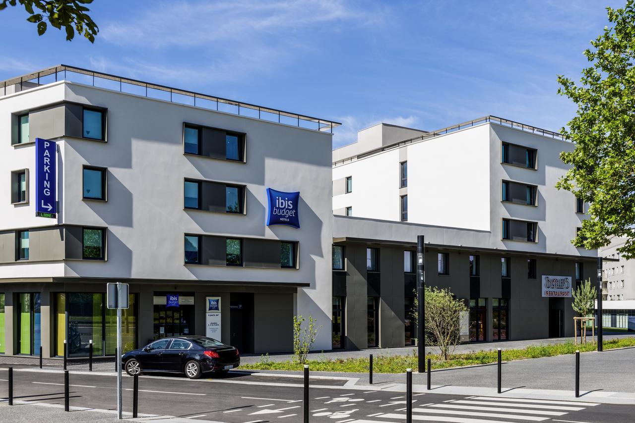 Ibis Budget Saint Quentin Yvelines - Velodrome Montigny-le-Bretonneux Exterior photo